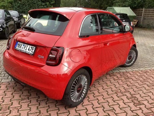 Fiat 500e RED