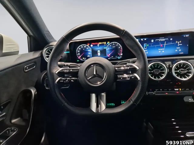 Mercedes-Benz A 200 AMG Line