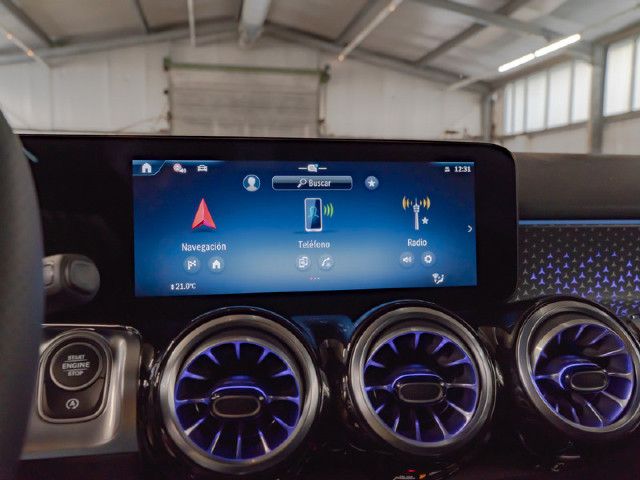 Mercedes-Benz GLB 250 4MATIC