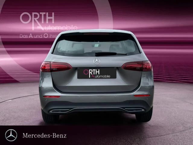 Mercedes-Benz B 180 Progressive