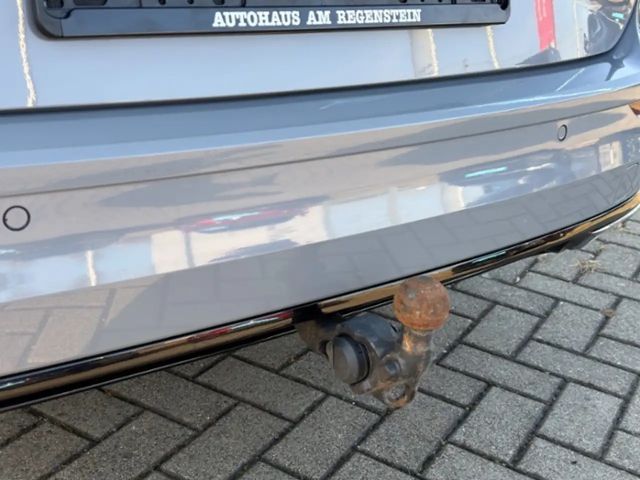 Volkswagen Golf 2.0 TDI R-Line Variant