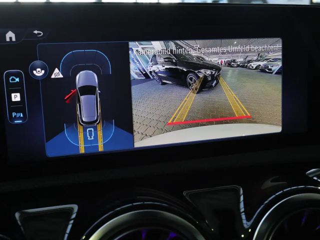 Mercedes-Benz A 180 AMG Line