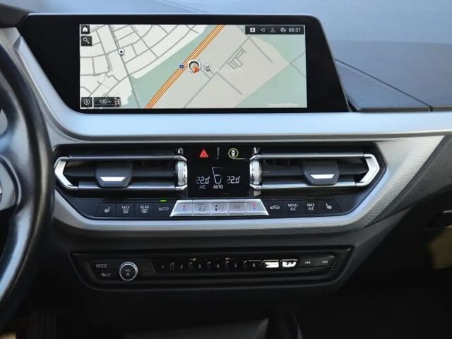 BMW 116 116d Advantage pakket Sedan