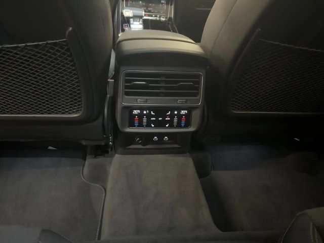 Audi SQ8 TFSI tiptr. AHK STDHZG NACHTS HUD PANO 360°K
