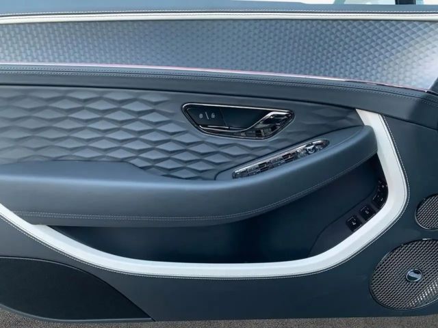 Bentley Continental GTC Hybrid V8