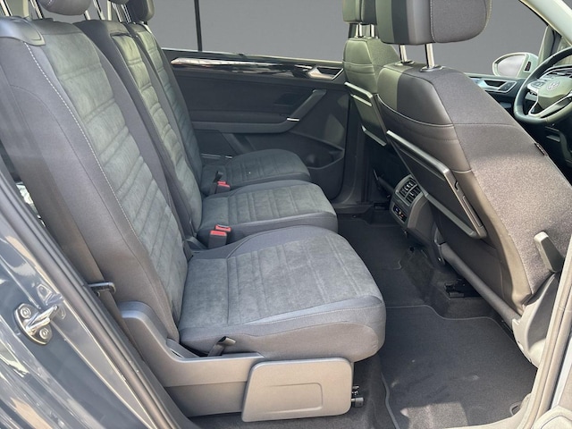 Volkswagen Touran Touran 1.5 TSI Highline DSG+LED+PANO+KAMERA+AHK