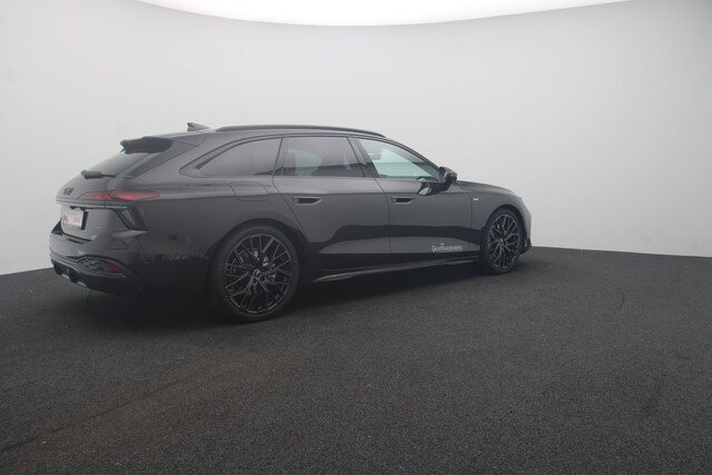 Audi A6 Avant Quattro S-Tronic