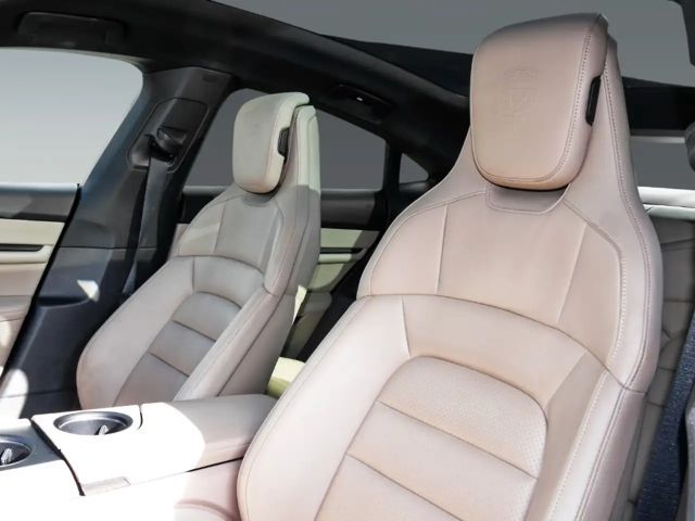 Porsche Taycan Vollausstattung NPr. 124T€