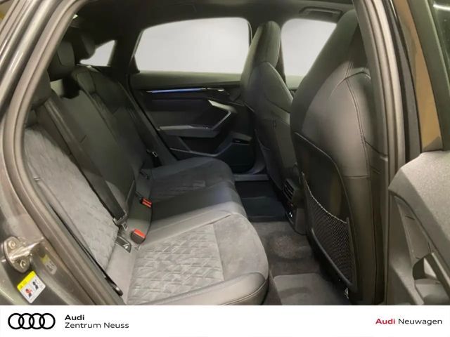 Audi RS3 Quattro S-Tronic Sedan