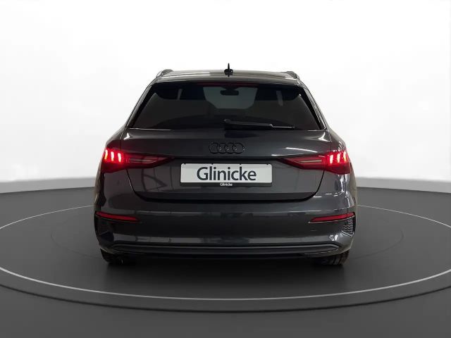 Audi A3 Hybride S-Line Sedan