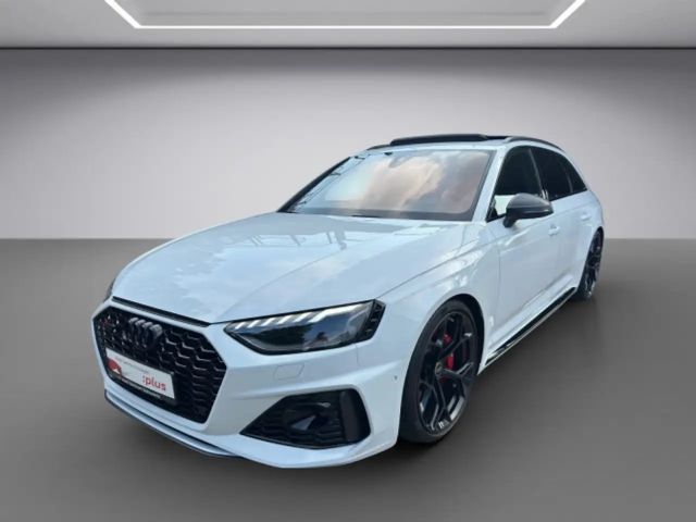 Audi RS4 Avant Quattro