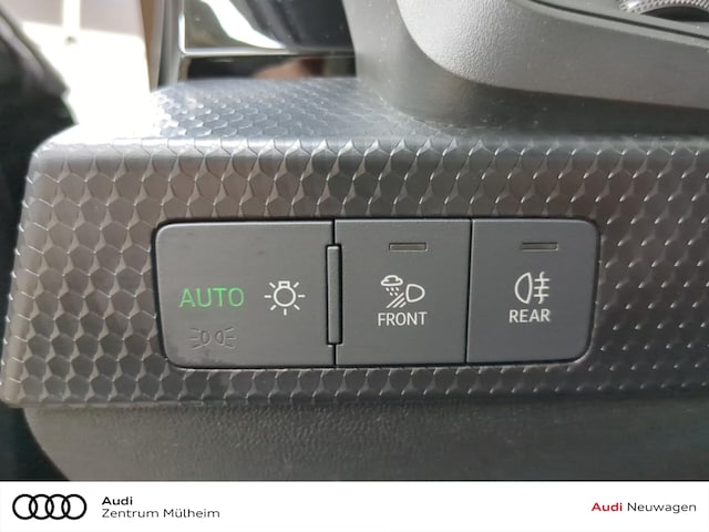 Audi A1 25 TFSI S-Line S-Tronic Sportback