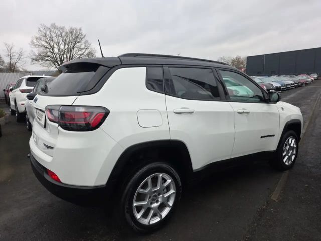 Jeep Compass 4x4 Hybrid Trailhawk