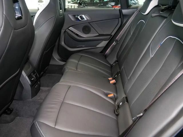 BMW 220 220i Coupé M-Sport