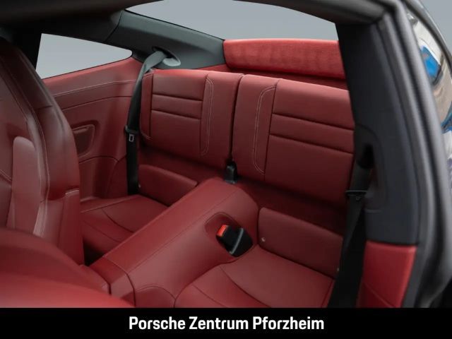 Porsche 992 4 Carrera Coupé GTS