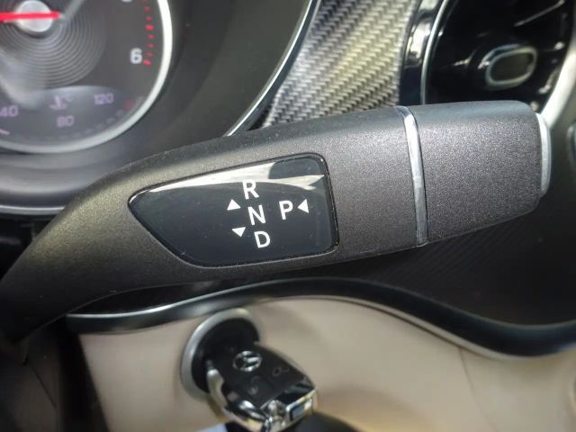 Mercedes-Benz Marco Polo 4MATIC AMG Line