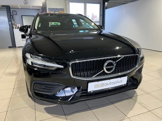 Volvo V60 Momentum