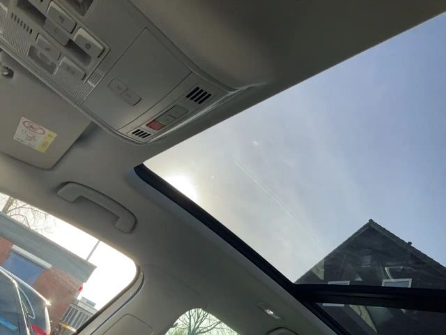 Skoda Karoq 1.5 TSI Selection