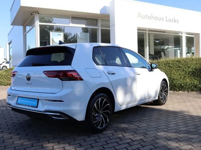 Volkswagen Golf 1.5 TSI Life Move