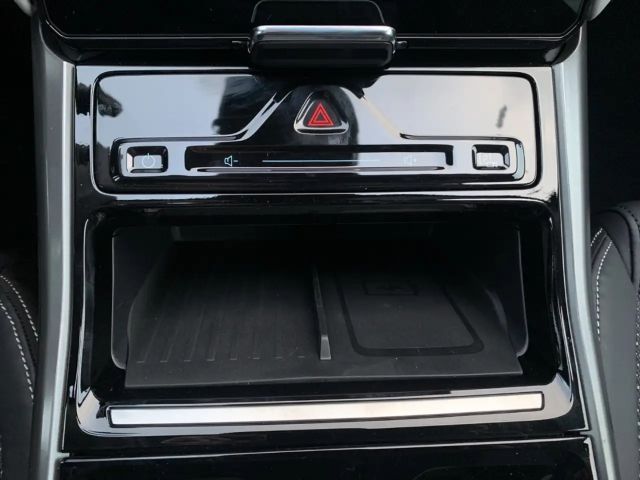 Ford Explorer Extended range RWD