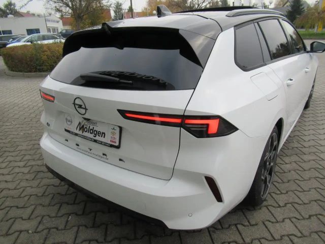 Opel Astra Sports Tourer Ultimate