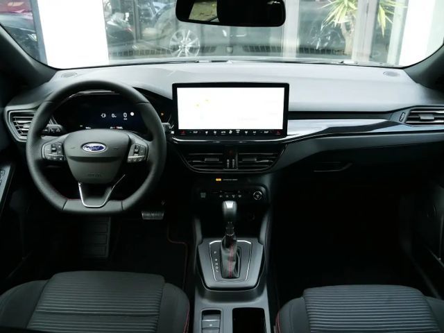 Ford Focus ST Line Wagon