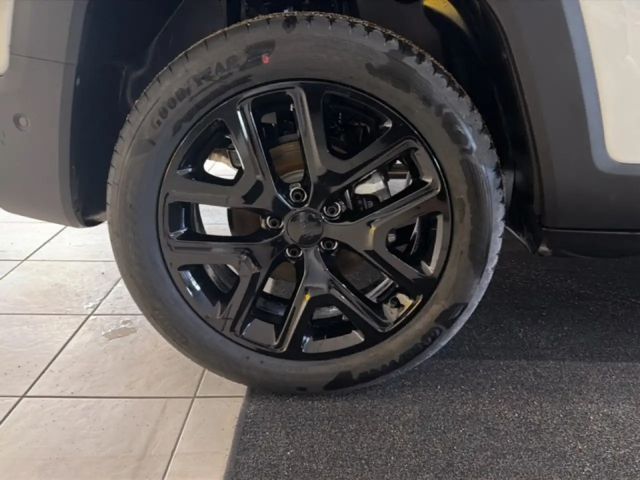 Jeep Renegade Summit