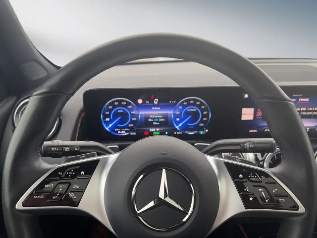 Mercedes-Benz EQB 300 Advanced Progressive