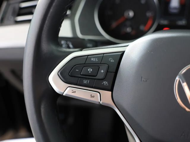 Volkswagen Passat Business Variant