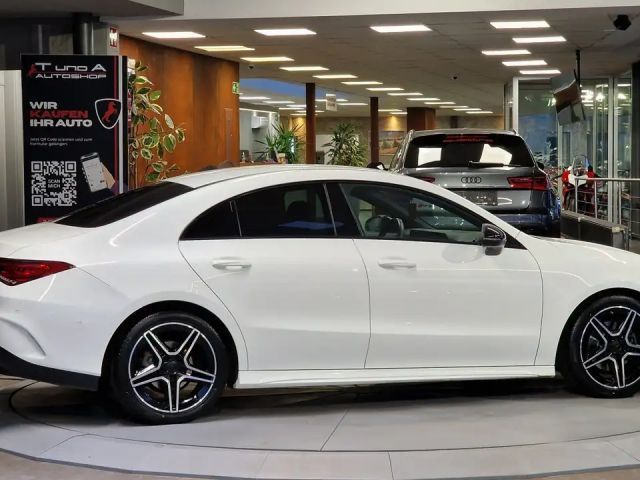 Mercedes-Benz CLA 180 AMG Line Coupé