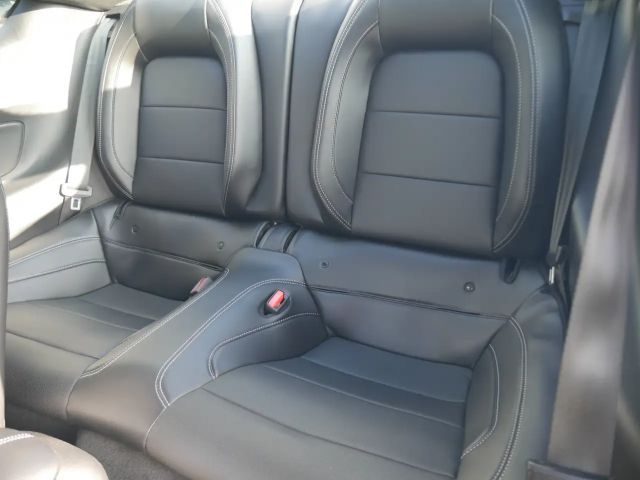 Ford Mustang Fastback GT 5.0 V8