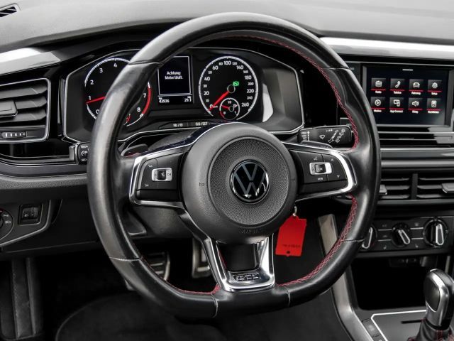 Volkswagen Polo 2.0 TSI DSG GTI