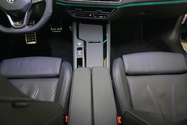 Volkswagen Passat 2.0 TSI DSG R-Line