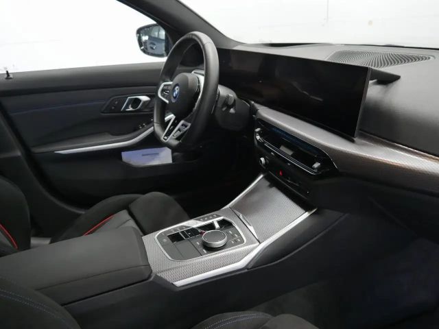 BMW 330 330e M-Sport Touring