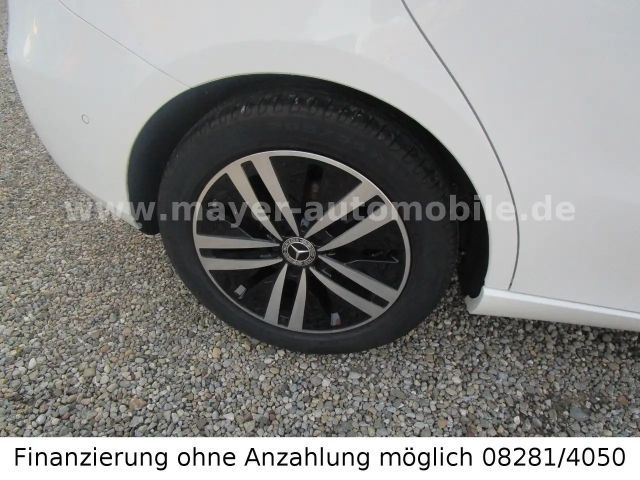 Mercedes-Benz B 180 B 180 d Progressive Sedan