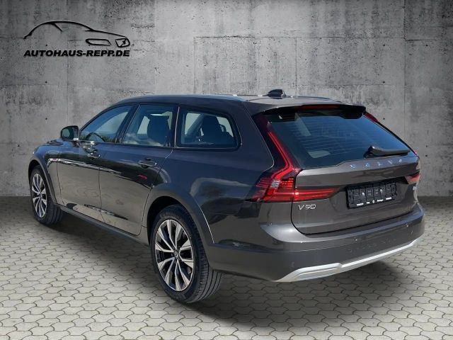 Volvo V90 Cross Country AWD Plus
