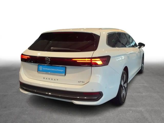 Volkswagen Passat 1.5 eTSI DSG Variant