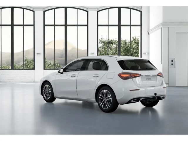 Mercedes-Benz A 180 A 180 d Hatchback