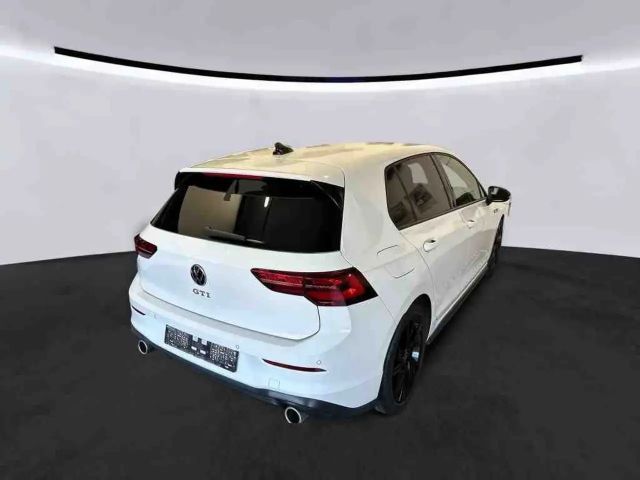 Volkswagen Golf 2.0 TSI DSG GTI