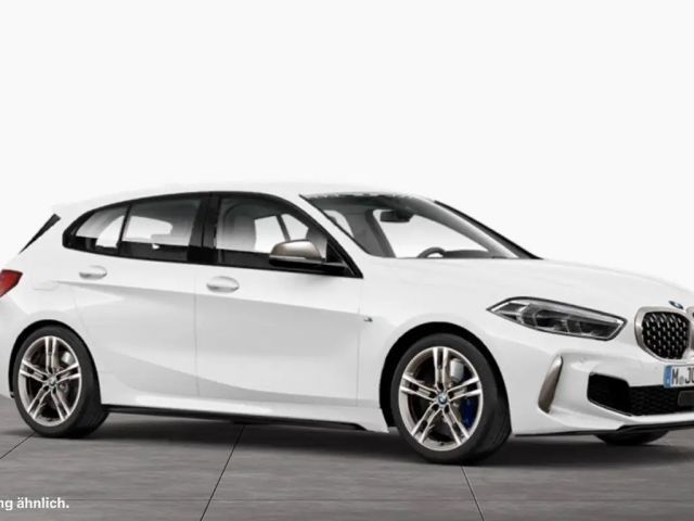 BMW 135 Sedan xDrive