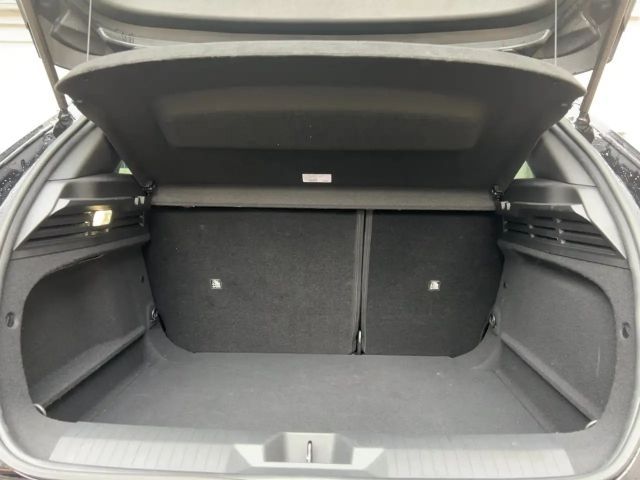 Opel Astra 1.2 Turbo Edition Turbo