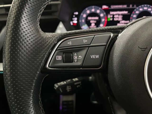 Audi A3 Hybride S-Line Sedan