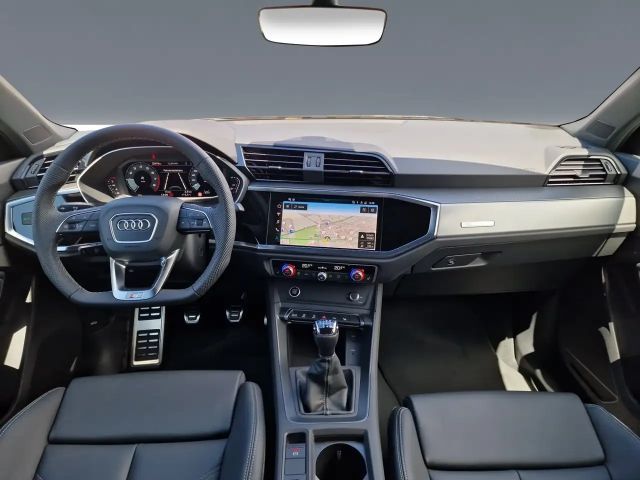 Audi Q3 35 TFSI S-Line