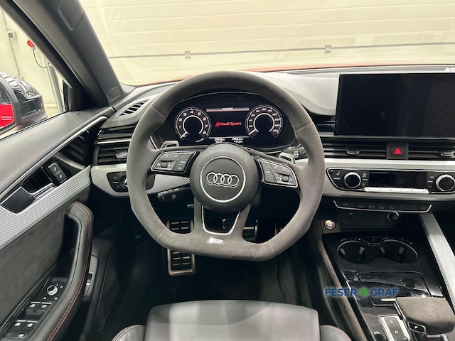 Audi RS4 Avant Quattro