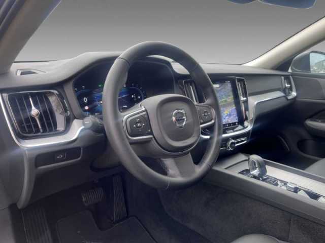Volvo V60 Core