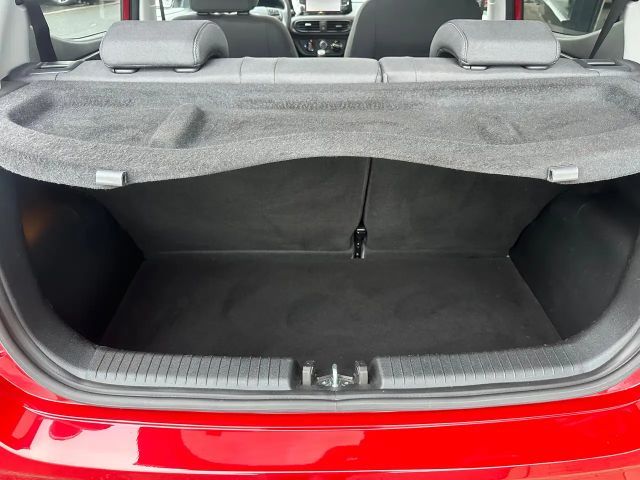 Hyundai i10 Edition 30