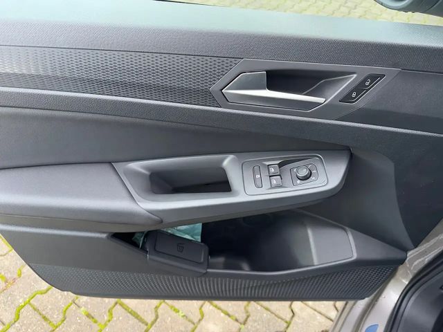 Volkswagen Caddy 1.5 TSI DSG Style