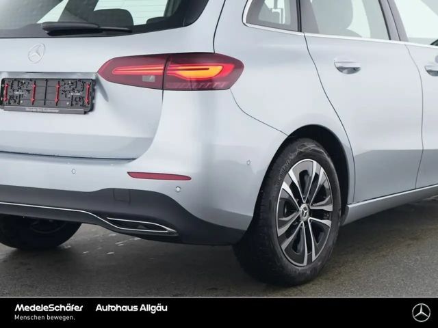 Mercedes-Benz B 180 Progressive