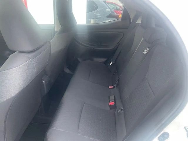 Toyota Yaris Hatchback Hybride Team D