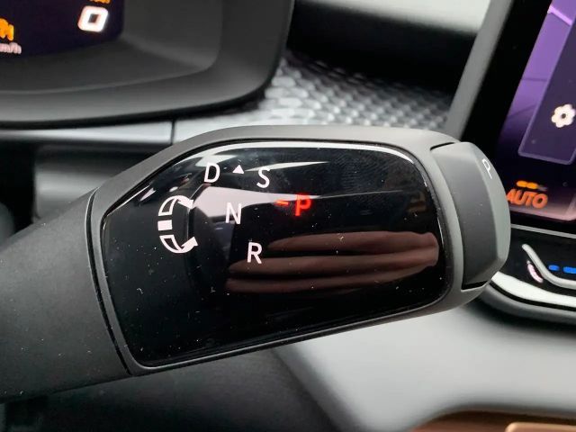 Cupra Terramar 1.5 e-Hybrid VZ